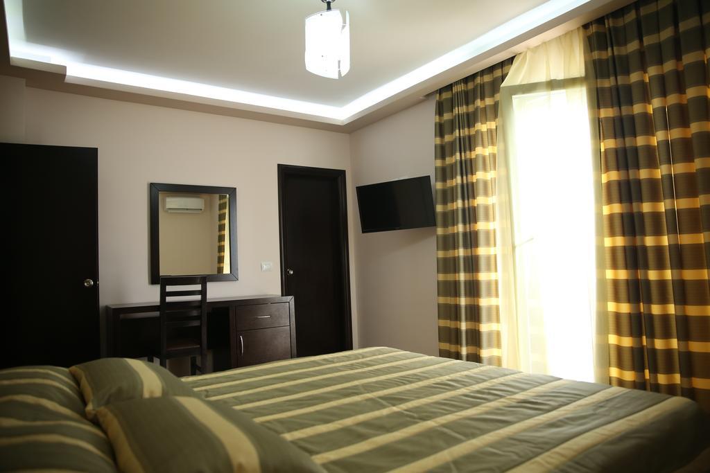 Hotel Pogradeci Oda fotoğraf